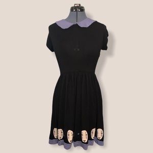 Hot Topic No Face Dress